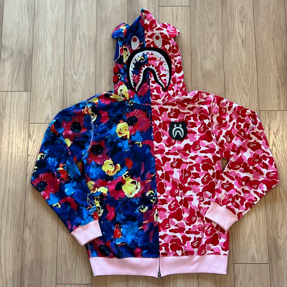 XXL BAPE x Mika Ninagawa Bear Shark full zip hoodie